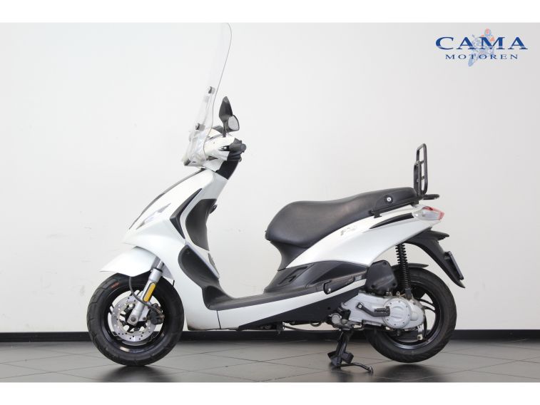 Piaggio New Fly SNOR/BROM