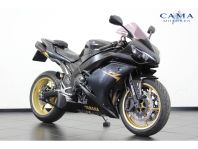 Yamaha YZF-R1