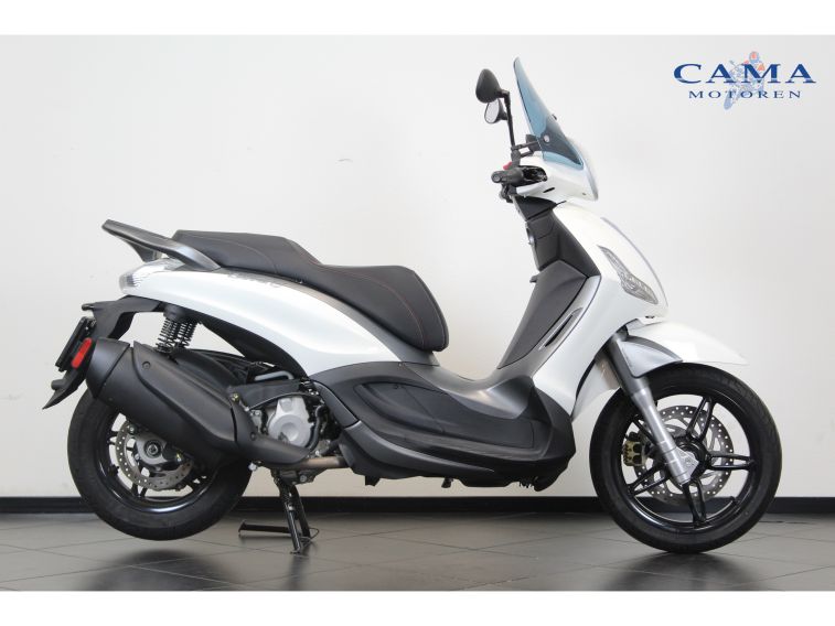 Piaggio Beverly ST 300 200 km!